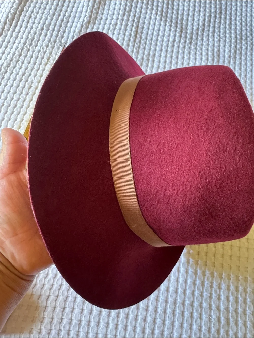Goorin Bros Wine Fedora with Tan Band